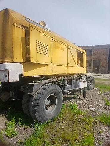 миксеры для бетона: Автокран — 4