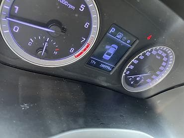 э 2: Hyundai Sonata: 2019 г., 2 л, Автомат, Газ, Седан — 8