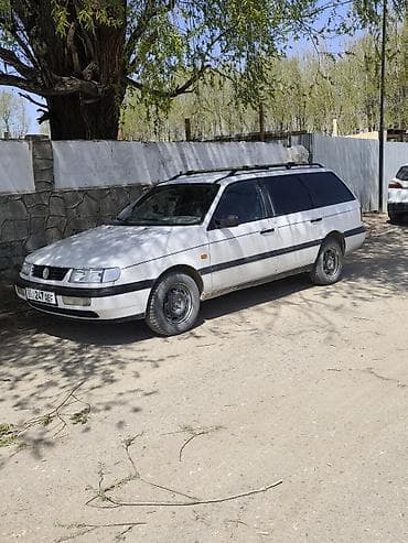 атбашы авто: Volkswagen Passat Variant: 1994 г., 1.8 л, Кол менен иштөөчү, Бензин, Универсал — 1