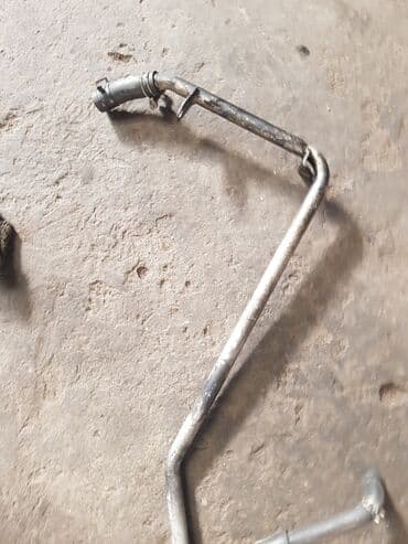 испаритель на чарон: Mitsubishi Delica 2000 трубка антифриза Митсубиси Делика 4d56 — 3