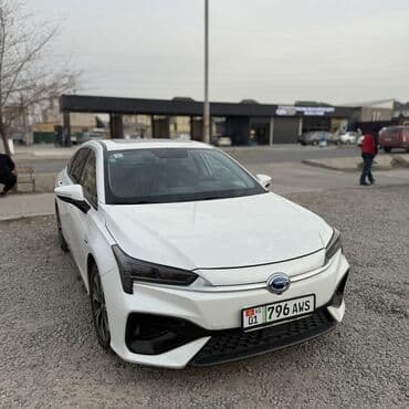 Срочно ‼️ GAC Aion S 2021 - года — электрический седан белого цвета at lalafo.kg Срочно ‼️ GAC Aion S 2021 - года — электрический седан белого цвета