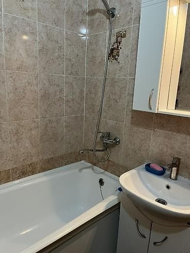 Продажа квартир: 2 комнаты, 53 м², 106 серия, 9 этаж, Косметический ремонт — 9