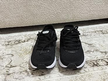 nike blazer: Мужские кроссовки, 41, Under Armour, Новый, цвет - Черный — 1