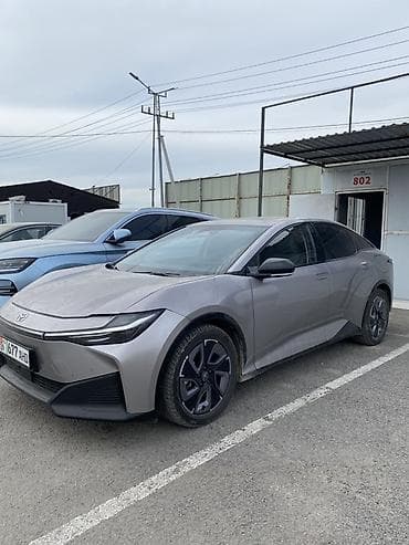 bev: Toyota bZ3: 2024 г., 0.1 л, Автомат, Электромобиль, Седан — 2