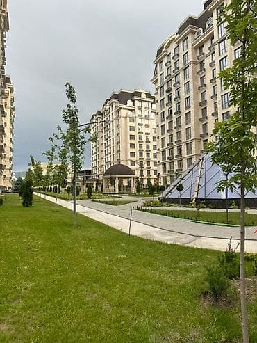 елисей: 2 комнаты, 72 м², Элитка, 10 этаж, Дизайнерский ремонт — 1