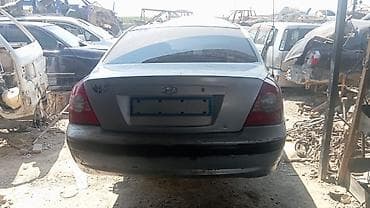 стартер авто: Hyundai Elantra седан (около 2000–2003 г.в.), машина на разборе — 2
