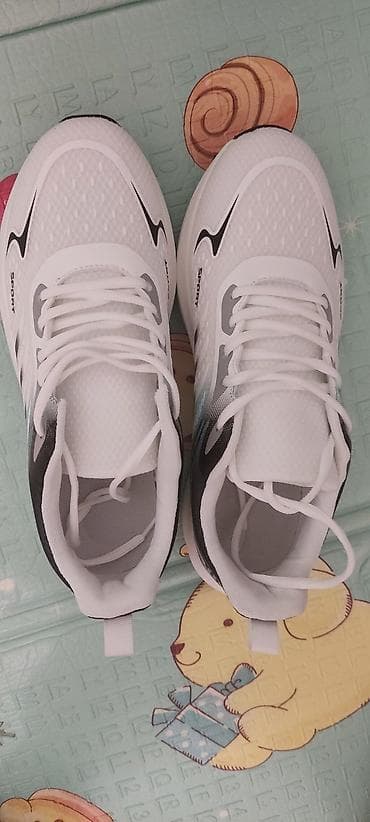Личные вещи: Мужские кроссовки, 44, Новый, цвет - Белый, Самовывоз — 3