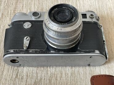 sony фотоапарат: Фотоаппарат советский! 
Зоркий-6
Все как на фото!
2000 с — 5