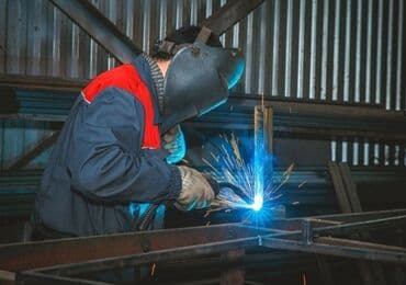 строительство мини футбольного поля цена: Сварочные работы качественно Ассаламу алейкум ИП, сотрудничаем со — 5