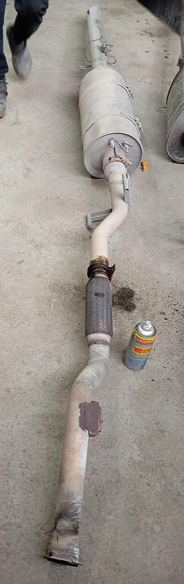 глушитель на мерседес: Глушитель Mercedes-Benz Б/у — 1