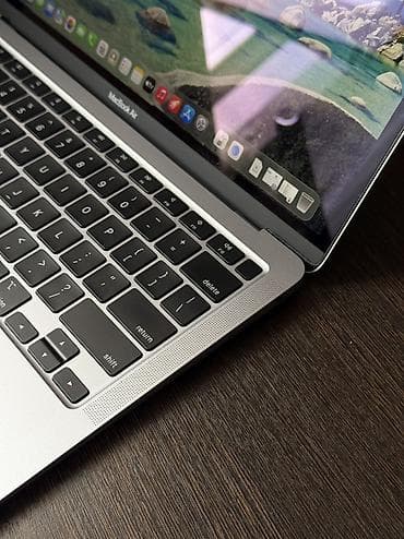цена макбук: Apple M1, ОЗУ, RAM: 8 ГБ — 4