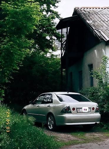 панелька: Toyota Altezza / Lexus IS (1‑е поколение, седан) — автомобиль на — 6