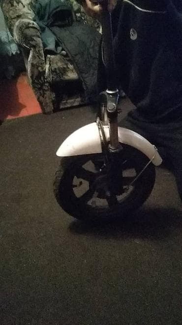 Детские велосипеды: Передняя вилка с колесом для скутера Состав комплекта: - колесо с — 1