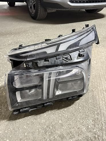 Транспорт: Передняя левая фара Hyundai Оригинал — 1