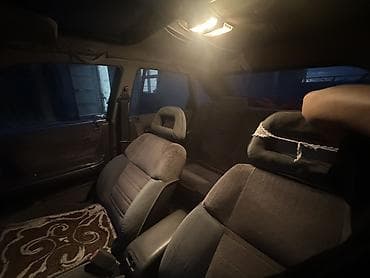 handa fit: Mazda 626: 1989 г., 2 л, Механика, Бензин, Лифтбек — 10
