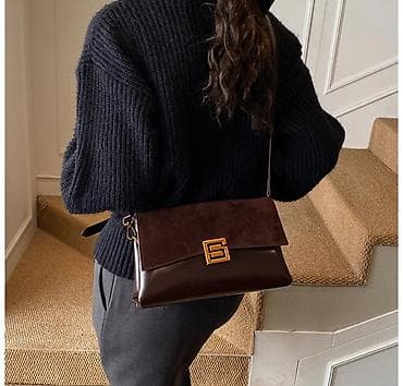 мини турбина брелок: Сумка через плечо, темно‑коричневая, с комбинированной фактурой: - — 2