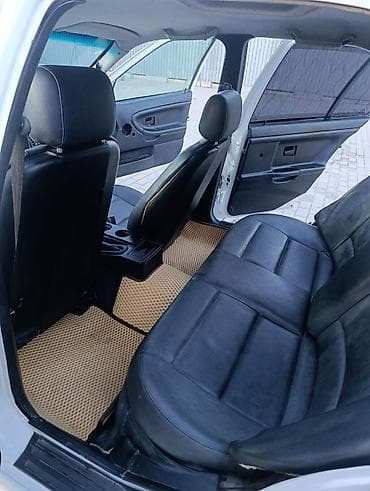 продажа гелендвагена: BMW 3 series: 1995 г., 1.8 л, Седан — 7