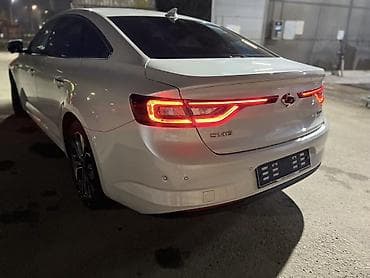 samsung renault: Самсунг SM6 (седан, белый ) Самый максимальный комплектации: камера — 4