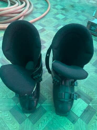 футбольные бутсы predator: Лыжи с ботинками Ростова 175 размены обуви 39 — 5