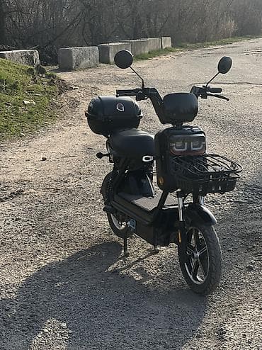 рига 26: Электроскутер городского типа Скорость-45-50км/ч Запас хода-40-50км 5 — 7