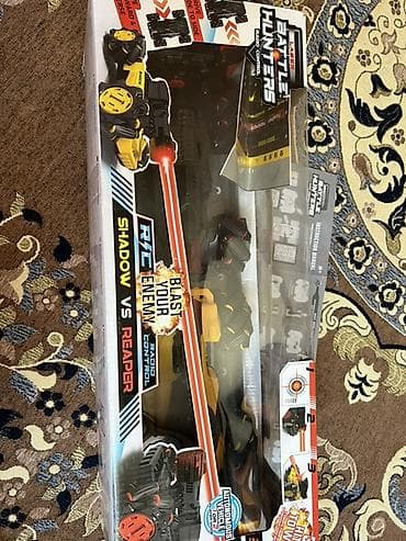 it dami: Радиоуправляемые боевые машинки Battle Hunters (модели Shadow и — 5