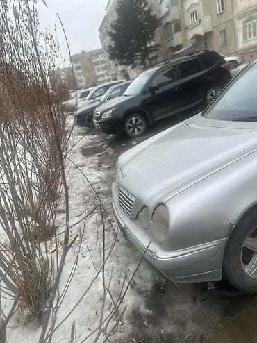 дп 2: Mercedes-Benz E-Class: 2001 г., Автомат, Седан — 4