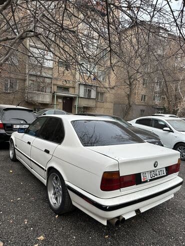 инструменты по коже: BMW 525: 1990 г., 2.8 л, Механика, Бензиновая, Седан — 1