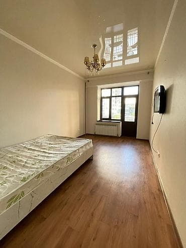 Квартиры: 1 комната, 44 м², Элитка, 2 этаж, Евроремонт — 4