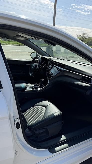 tayota funcargo: Toyota Camry: 2018 г., 2.5 л, Автомат, Бензин, Седан — 6