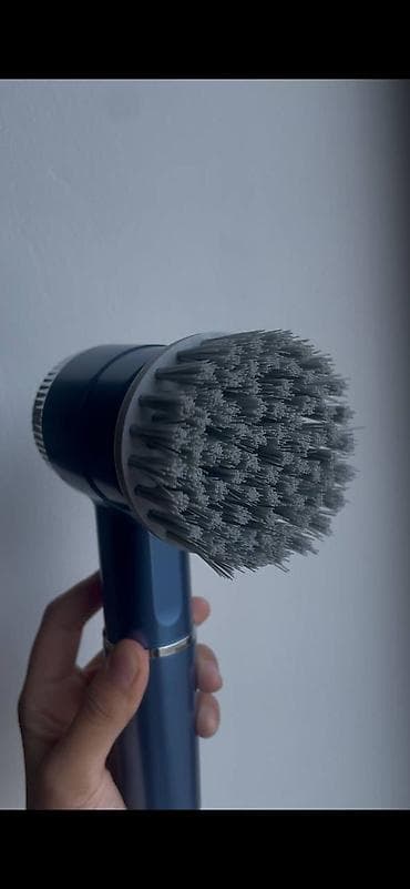 электрическая щетка для уборки: Электрическая многофункциональная щётка для уборки - Портативная — 1