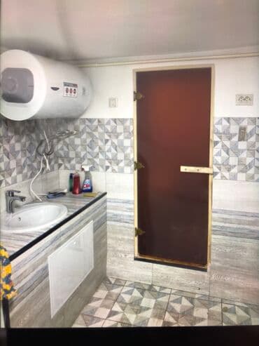 дом с прудом: Сдаю дом на долгий срок! Благоустроенный немецкий дом в 1,5 этажа,в — 13