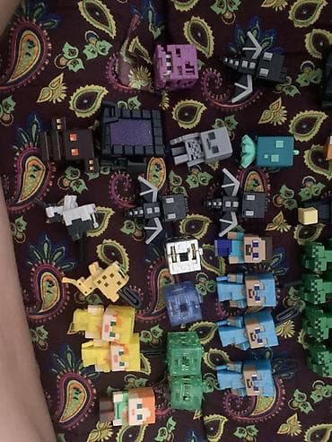 Коллекция мини-фигурок и зверюшек по мотивам Minecraft - Набор из lalafo.kg да Коллекция мини-фигурок и зверюшек по мотивам Minecraft - Набор из