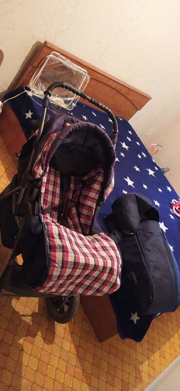 купить прогулочную коляску в польше бу: Коляска, Б/у — 3