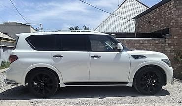 6: Infiniti QX56: 2013 г., 5.6 л, Автомат, Бензин, Внедорожник — 4