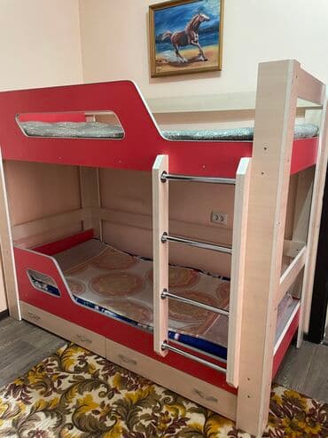 двухъярусные бу кровати: Кровать двухъярусный состояние отличное . (190*90) Прошу 10000с — 1