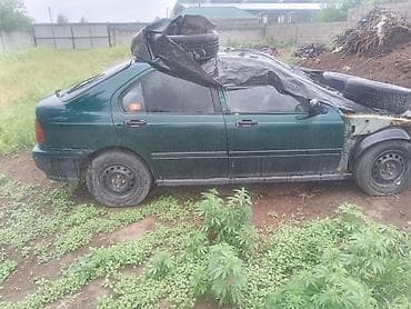 салон машины: Honda Civic: 1995 г., Седан — 2