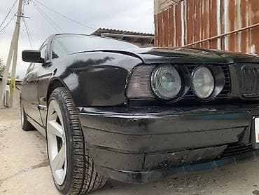 BMW 5 series: 1991 г., 2 л, Механика, Бензин, Седан