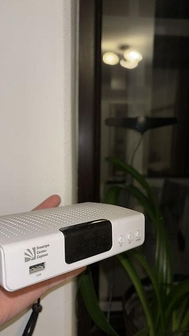 h96 max: Телевизор "Новый век" Подарили, но сами не пользовались. (диагональ — 3