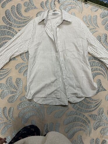 белые рубашки бишкек: Блузка, Крестьянка, Бархат, В цветочек, С воланами — 4