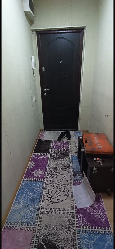 купить комнату в общежитии с санузлом: Сдаётся светлая 2-комнатная квартире. - Просторное помещение — 2