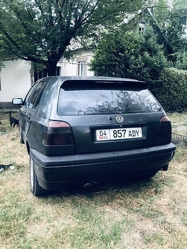 пикап электро: Volkswagen Golf: 1992 г., 1.8 л, Механика, Бензин, Хэтчбэк — 4