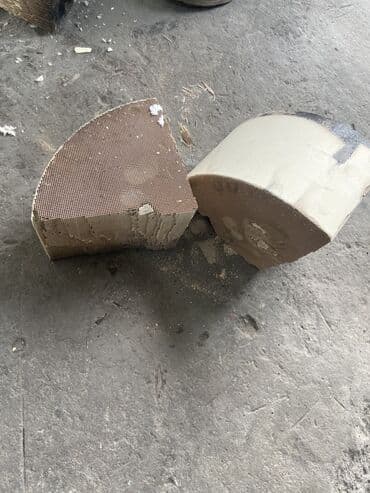 Эмерек кызматтары: Керамические соты (ячейка) от автомобильного каталитического — 1