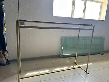 замочка для одежды: Кронштейн для одежды Цвет: Золото 1 штук Размер длинна 2.00 Высота — 2