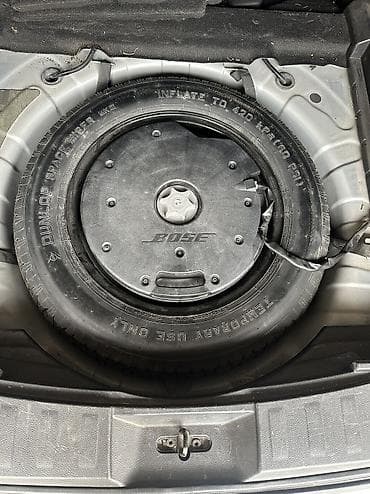 Саббуфер в запаску фирмы BOSE, подходит для Nissan/Infinity. Усилитель
