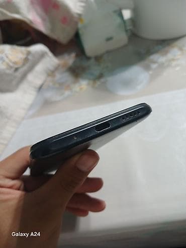 poco 6: Poco C40, Б/у, 64 ГБ, цвет - Черный, 2 SIM — 5