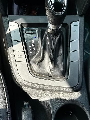 2019: Hyundai Avante: 2019 г., 1.6 л, Автомат, Бензин, Седан — 10
