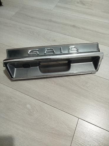 Бампер Toyota — 2