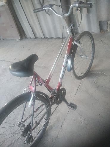 качан: Дөңгөлөктөр монтажда R 26, Колдонулган — 4