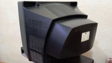 с выдвижным экраном: Продаю ! Телевизор LG всё работает, с пультом в хорошем состоянии — 2