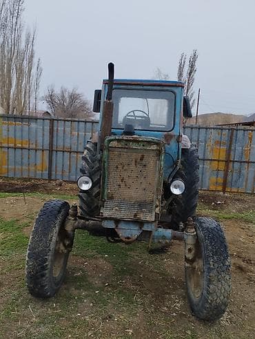 Трактор колесный,МТЗ-50 семейства советских тракторов). Основные